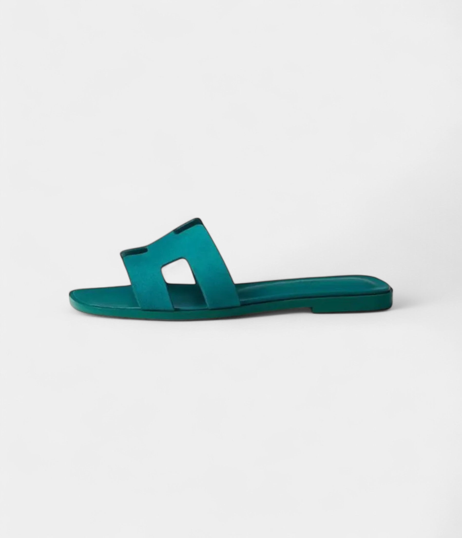 Hermès Oran Sandals for Women in Rubber Sole Casual Green Leather