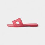 Hermès Oran Stylish Sandals for Women in Abrasion-Resistant Pink Leather