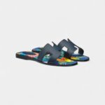 Hermès Oran Stylish Sandals for Women in Slip Resistant Indigo Cow Leather