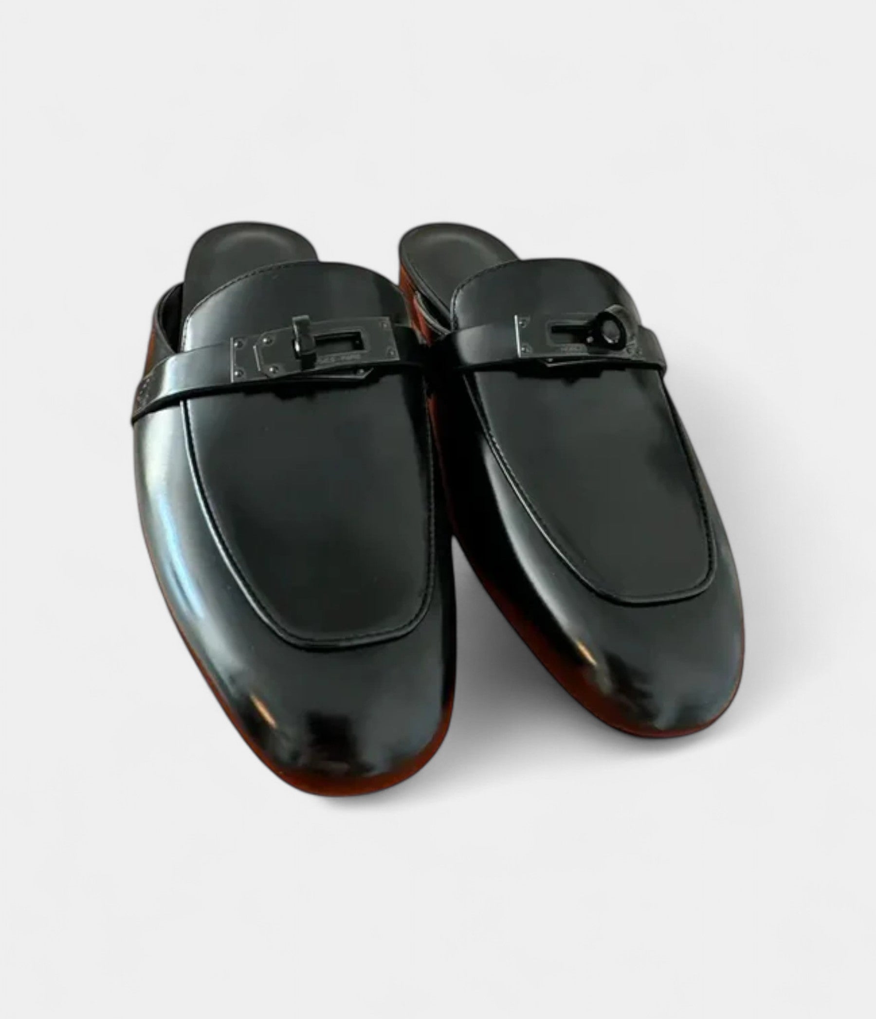 Hermès Oz Leather Mules & Clogs Effortless Luxury, Iconic Style