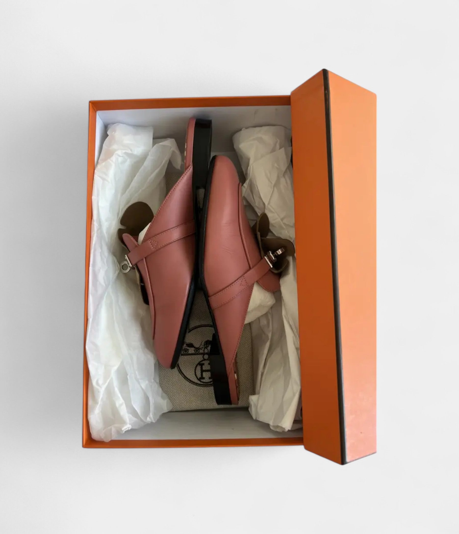 HermesOzLeatherMules_ClogsThePerfectBalanceofRefinedandRelaxed_2.jpg Hermès Oz Leather Mules & Clogs The Perfect Balance of Refined and Relaxed