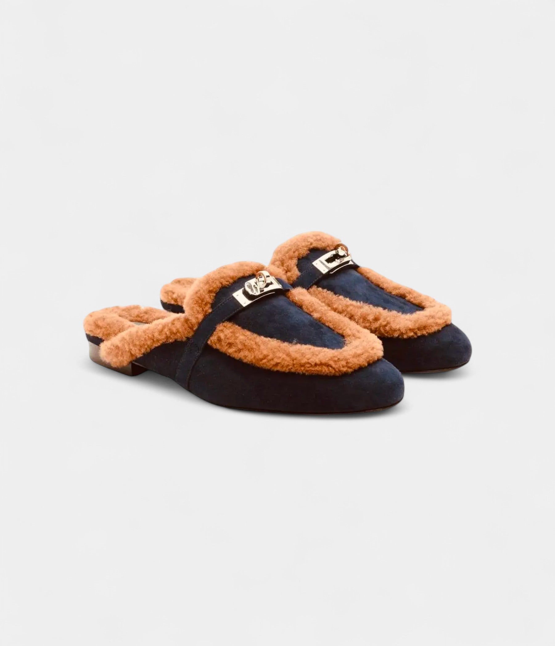 Hermès Oz Mules & Clogs A Blend of Elegance and Comfort