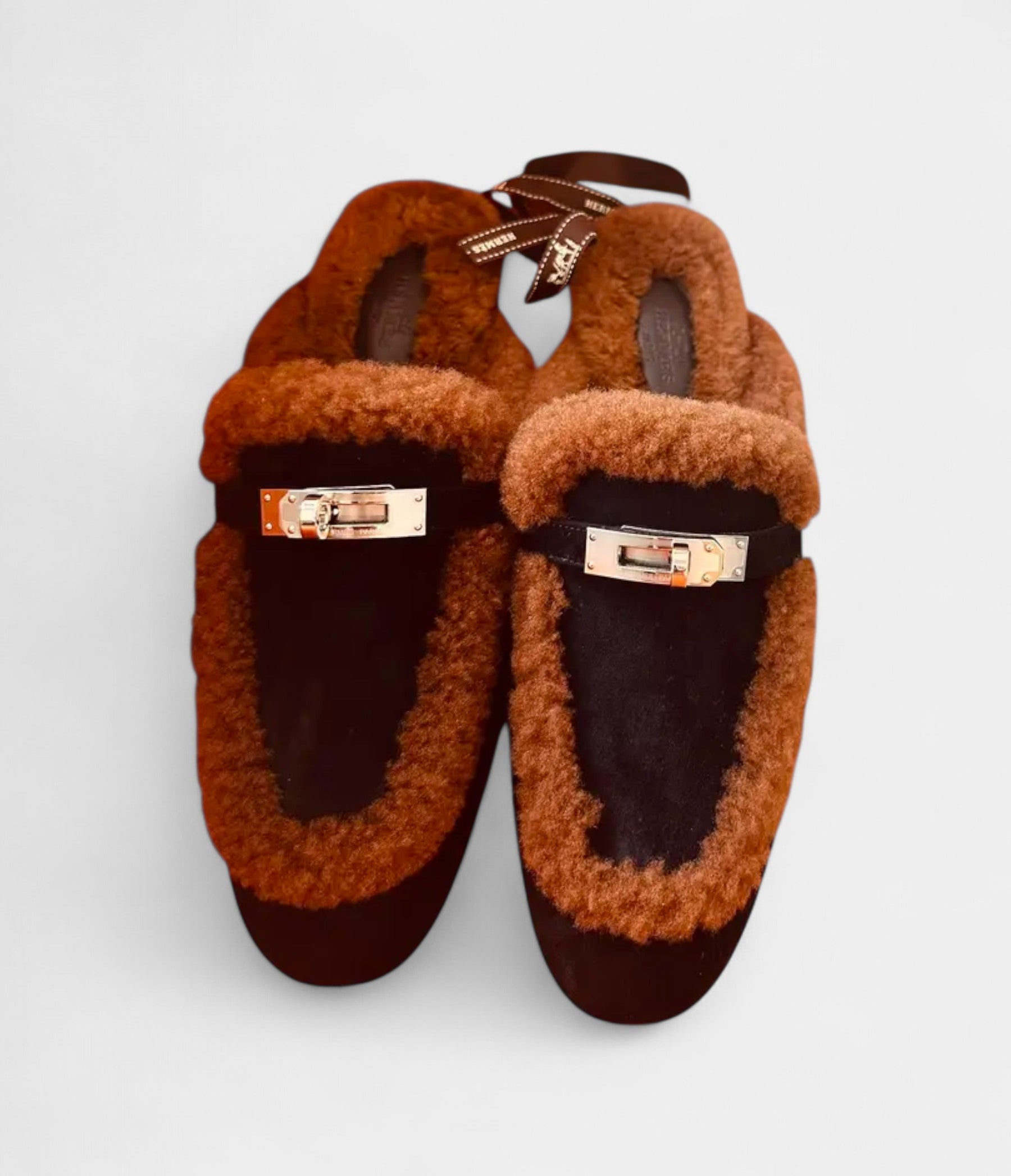 Hermès Oz Mules & Clogs A Blend of Elegance and Comfort