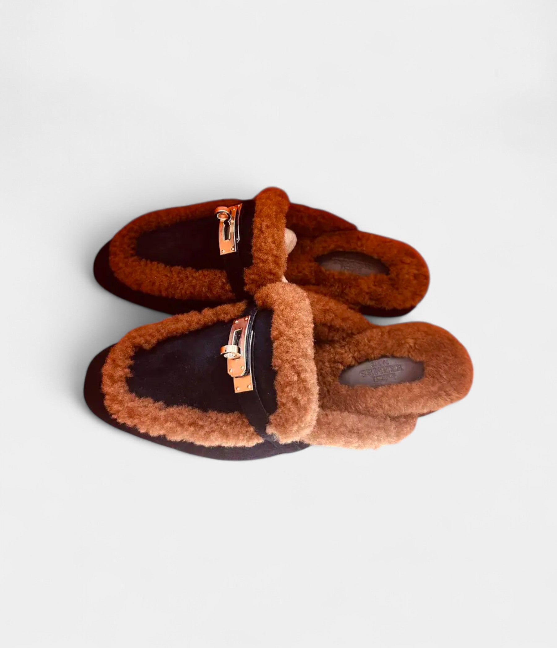Hermès Oz Mules & Clogs A Blend of Elegance and Comfort
