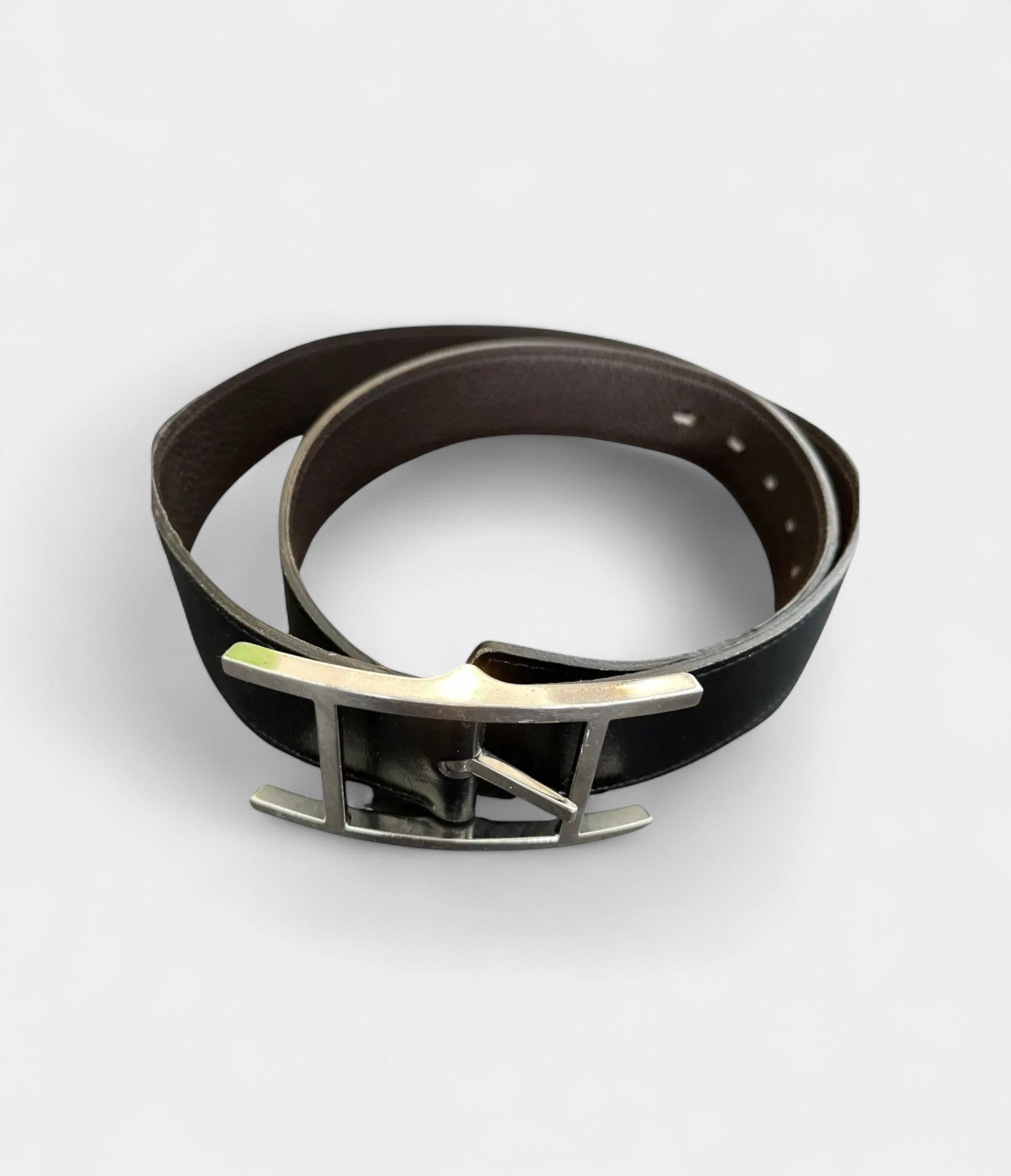Hermès Quentin Leather Belt Modern Elegance, Subtle Signature