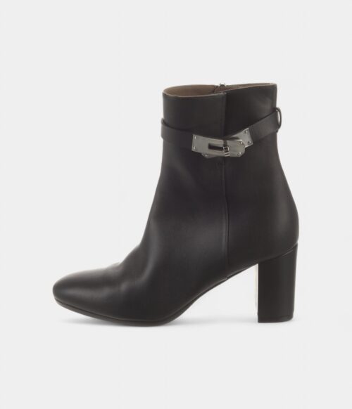 Hermès Saint Germain Boots Timeless Elegance Parisian Sophistication