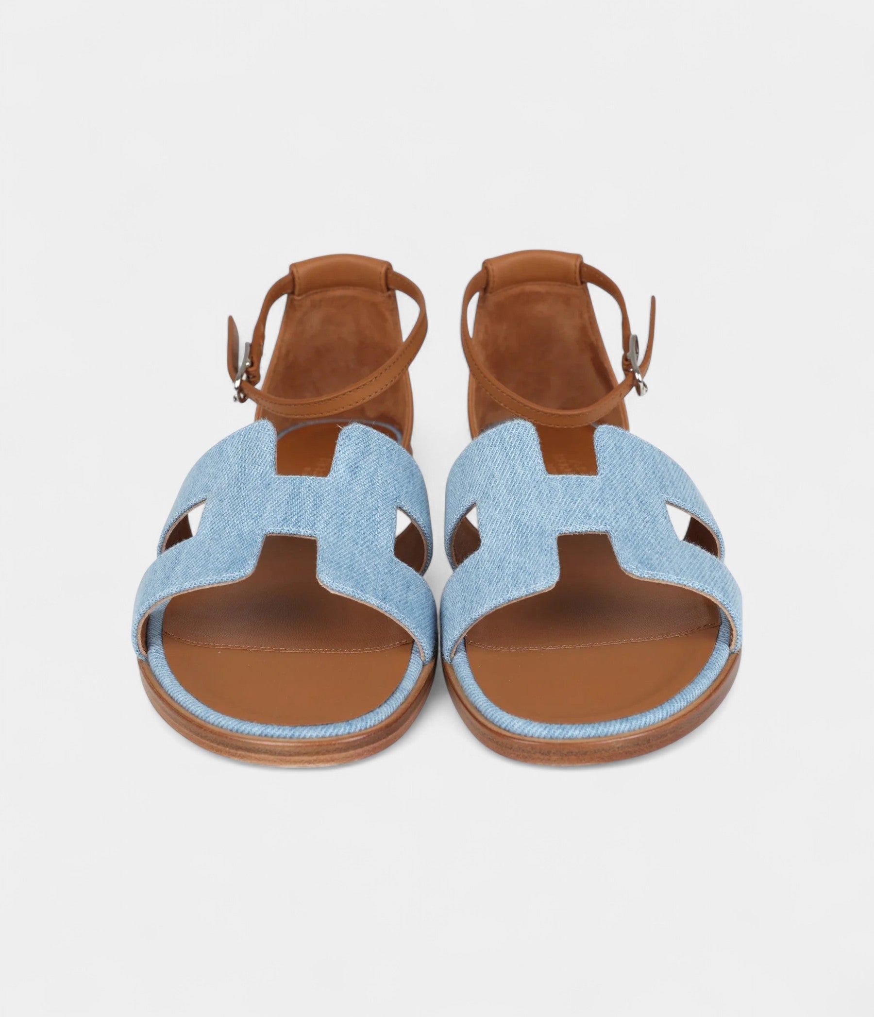 Hermès Santorini Sandals Bleu Clair and Naturel Denim Palladium Hardware 38 EU
