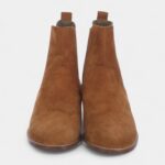 Hermès Suede Chelsea Boots Effortless Elegance in Every Detail