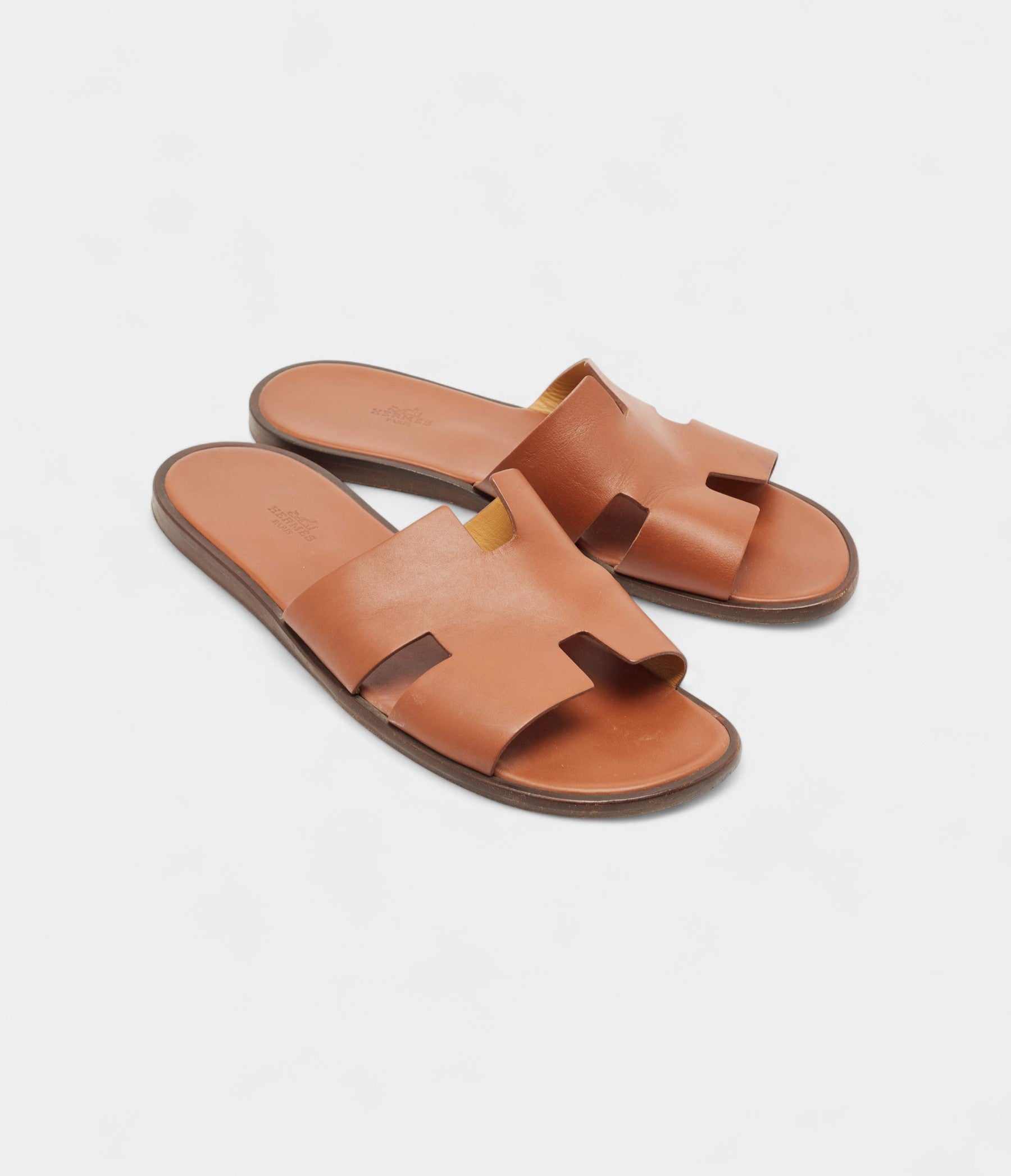 HermesTanLeatherIzmirFlatSlideSandals45EU_3.jpg Hermes Tan Leather Izmir Flat Slide Sandals 45 EU