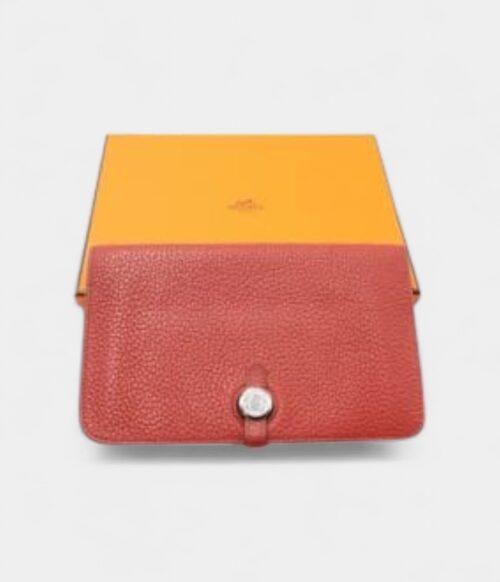 Hermès Dogon Duo Wallet In Red Calfskin Leather