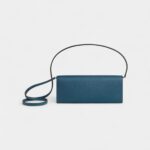 Maillon To Go Wallet Blend of Elegance and Practicality