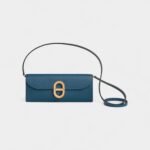 Maillon To Go Wallet Blend of Elegance and Practicality