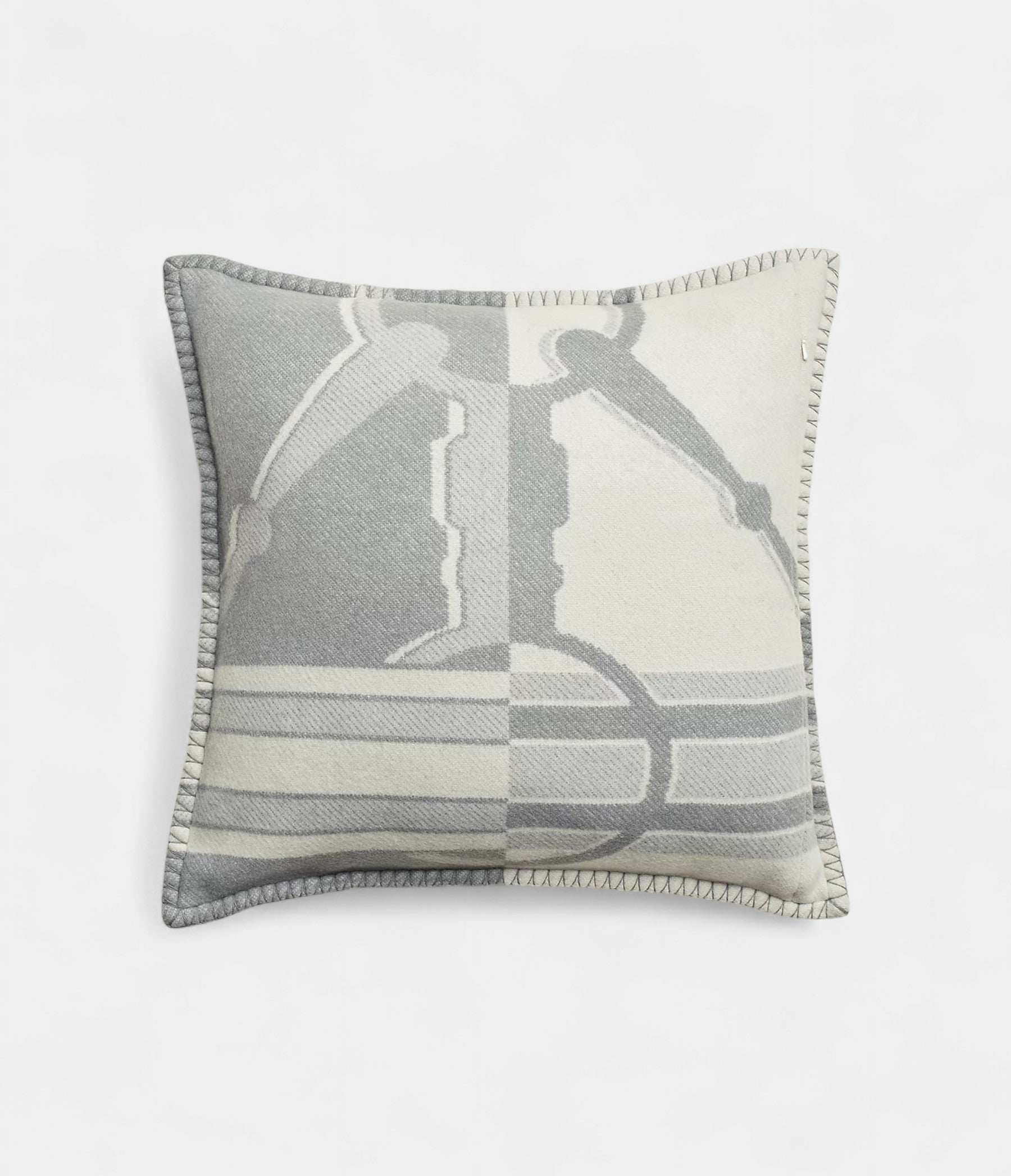 TatersalePillowALuxuriousBlendofComfortandCraftsmanship_2.jpg Tatersale Pillow A Luxurious Blend of Comfort and Craftsmanship