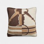 Tatersale Pillow A Luxurious Blend of Comfort and Craftsmanship