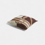 Tatersale Pillow A Luxurious Blend of Comfort and Craftsmanship
