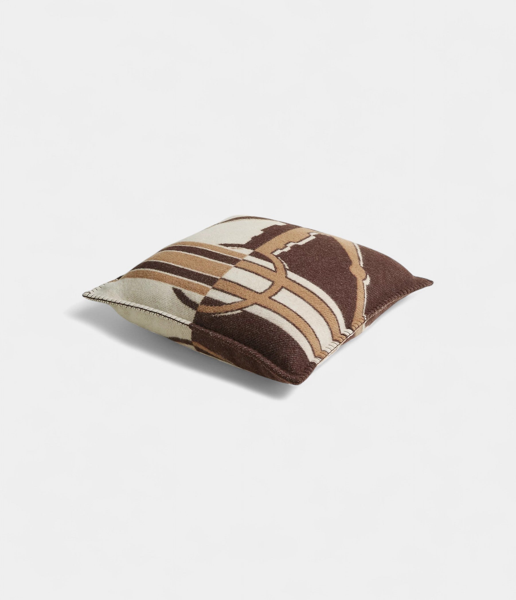 TatersalePillowALuxuriousBlendofComfortandCraftsmanship_6.jpg Tatersale Pillow A Luxurious Blend of Comfort and Craftsmanship
