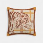 Tigre Altai 2 Pillow A Bold Expression of Art and Comfort