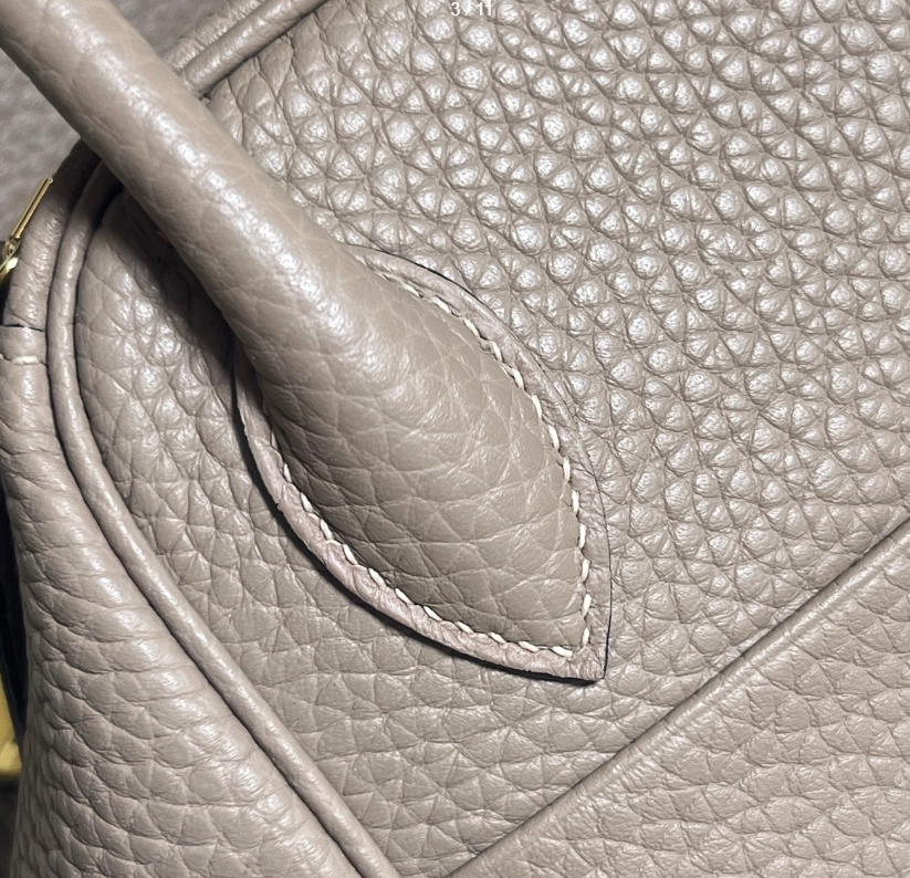 ac67a4275656c8397af794b47e142ae8.png Hermès Lindy 26 in Pigeon Grey Paradis Clemence Leather with Palladium Hardware