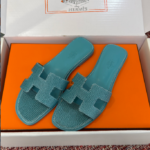 Hermès Oran Sandals for Women In Summer Quick Dry Leather with Sky blue
