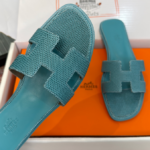 Hermès Oran Sandals for Women In Summer Quick Dry Leather with Sky blue