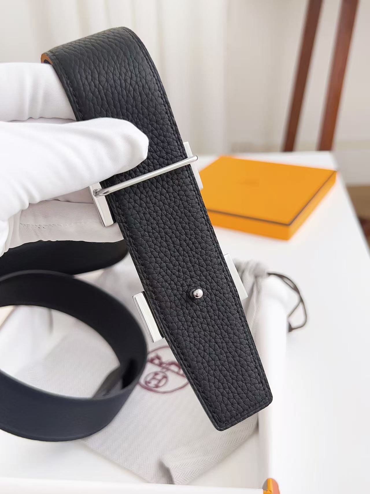 Hermès Leather Belt Timeless Elegance in Every Detail