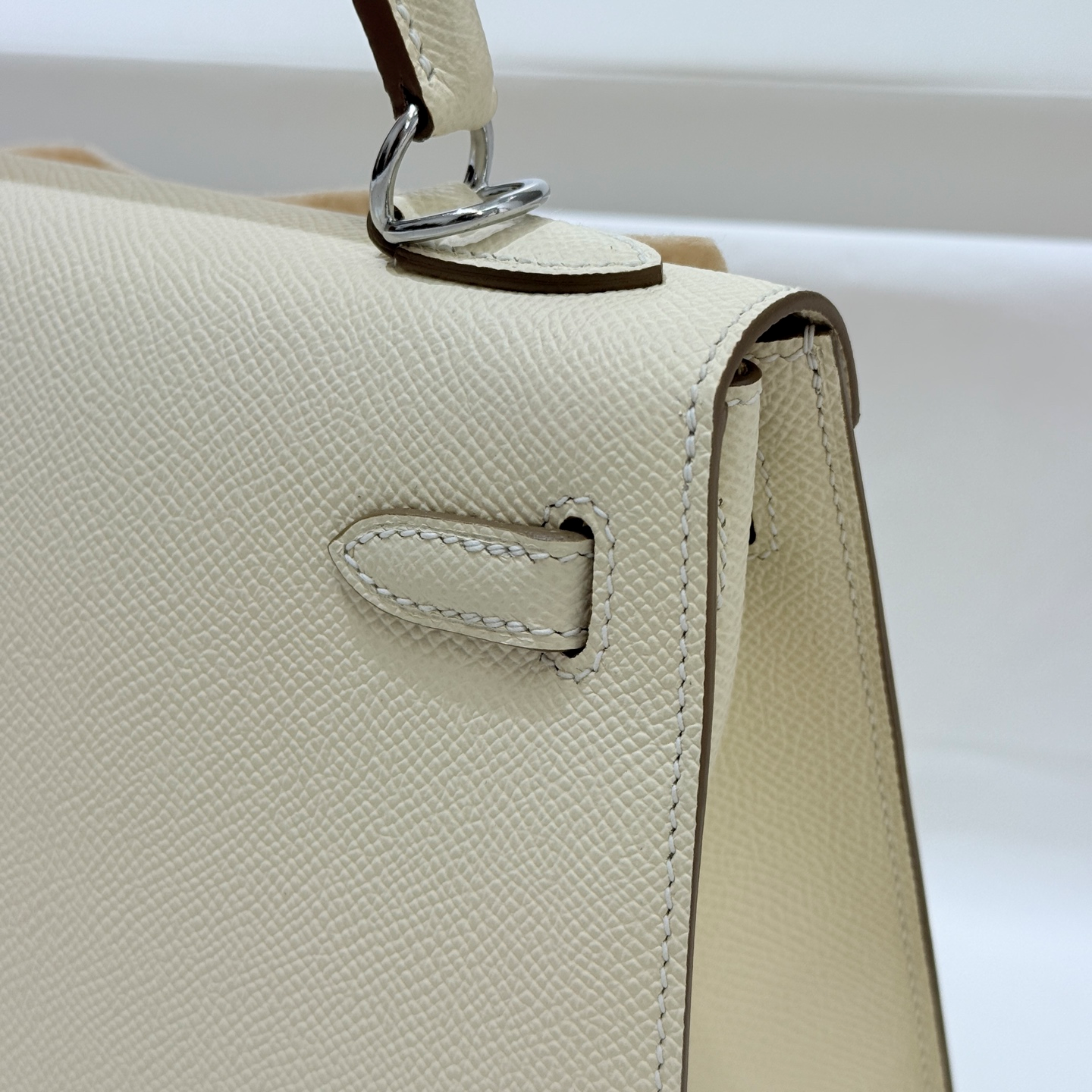 f32a47ffee35501692f96d658b160be3.png Hermès Kelly 25cm, Epsom leather