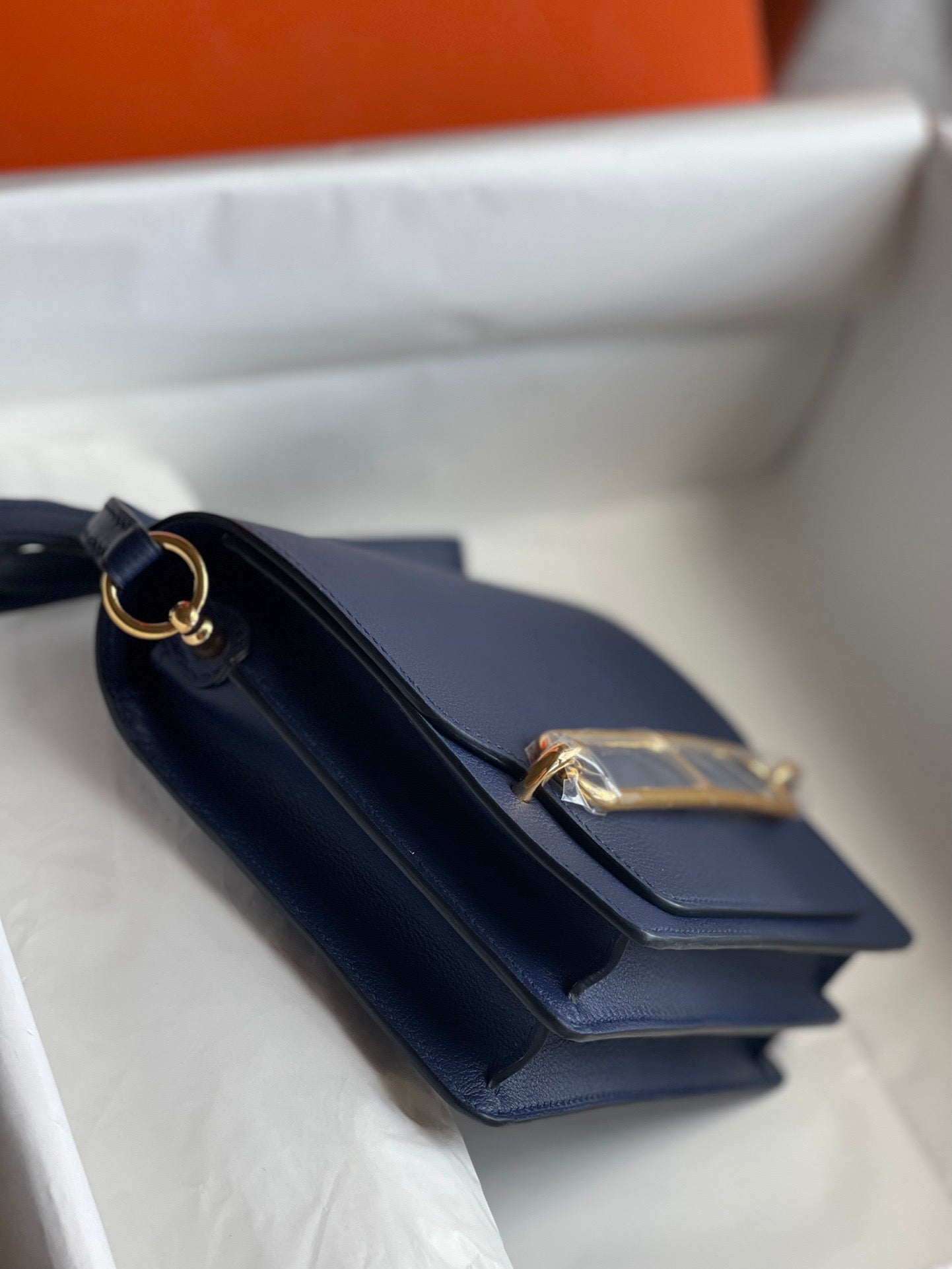 The Hermès Roulis 19cm blue
