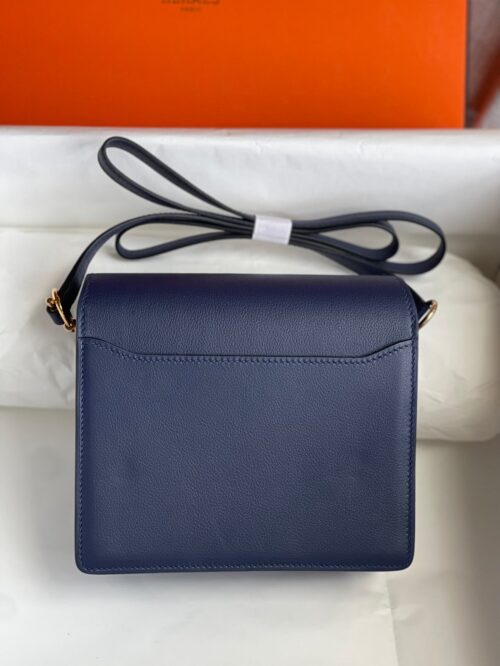The Hermès Roulis 19cm blue